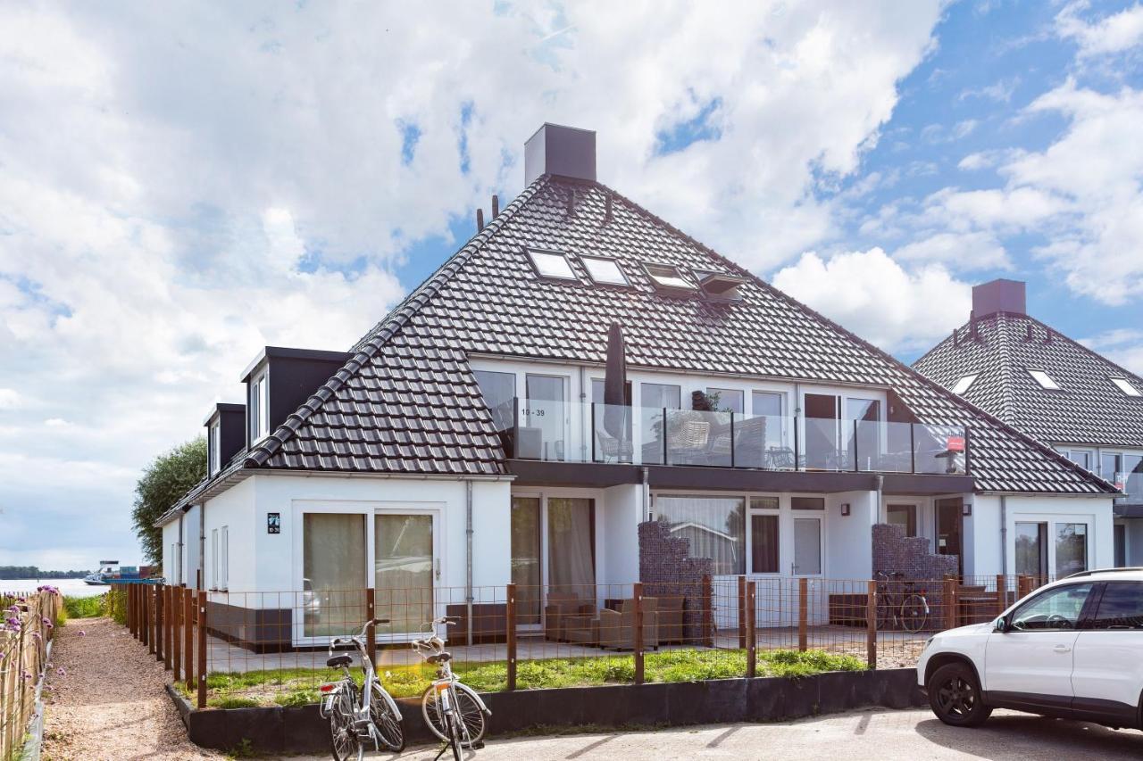 Welcome In - Paviljoenwei 10, Appartement 39 'Mar' Sneek - Offingawier المظهر الخارجي الصورة